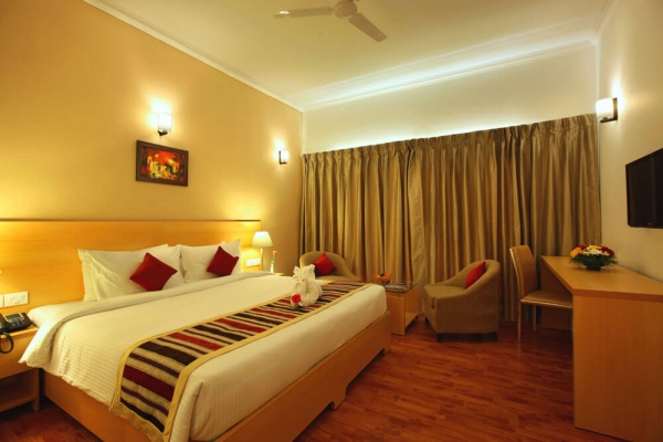 Starlit Suites Cochin - Studio - Bedroom