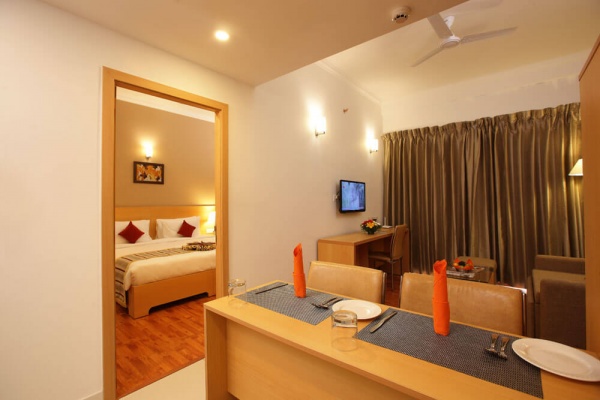 Starlit Suites Cochin - Studio - Living Room