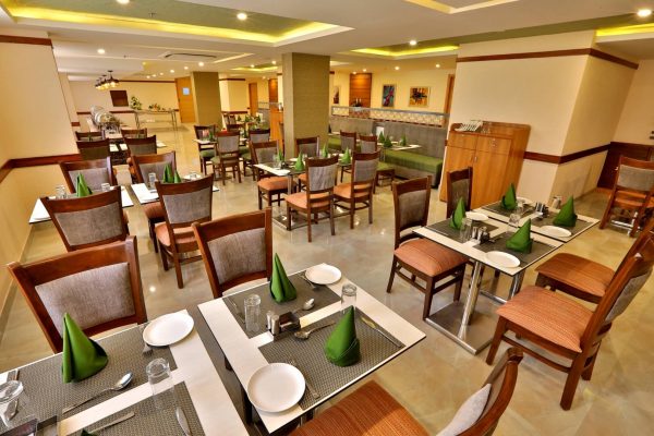 Starlit Suites Neemrana - Restaurant (1)